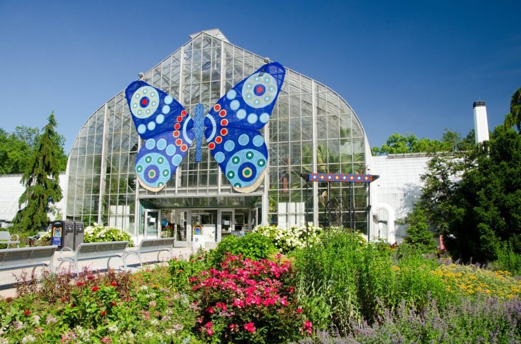 Rotary learns of programs at Krohn Conservatory